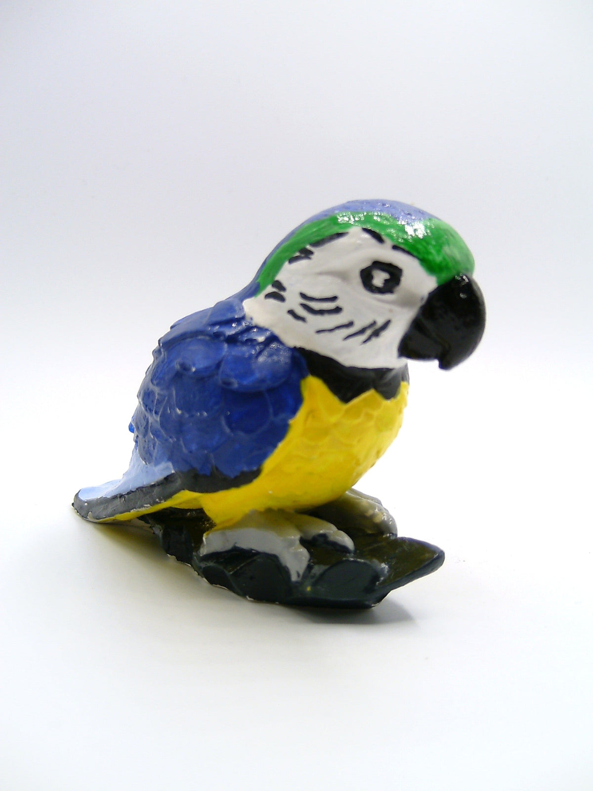 Papagei Figur von der Seite rechts